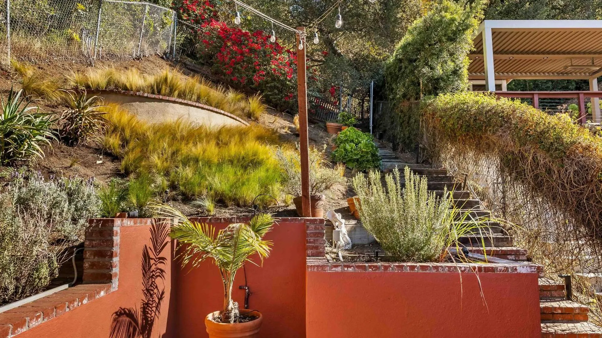 Mid Century Serenity Los Angeles 0*,  United States