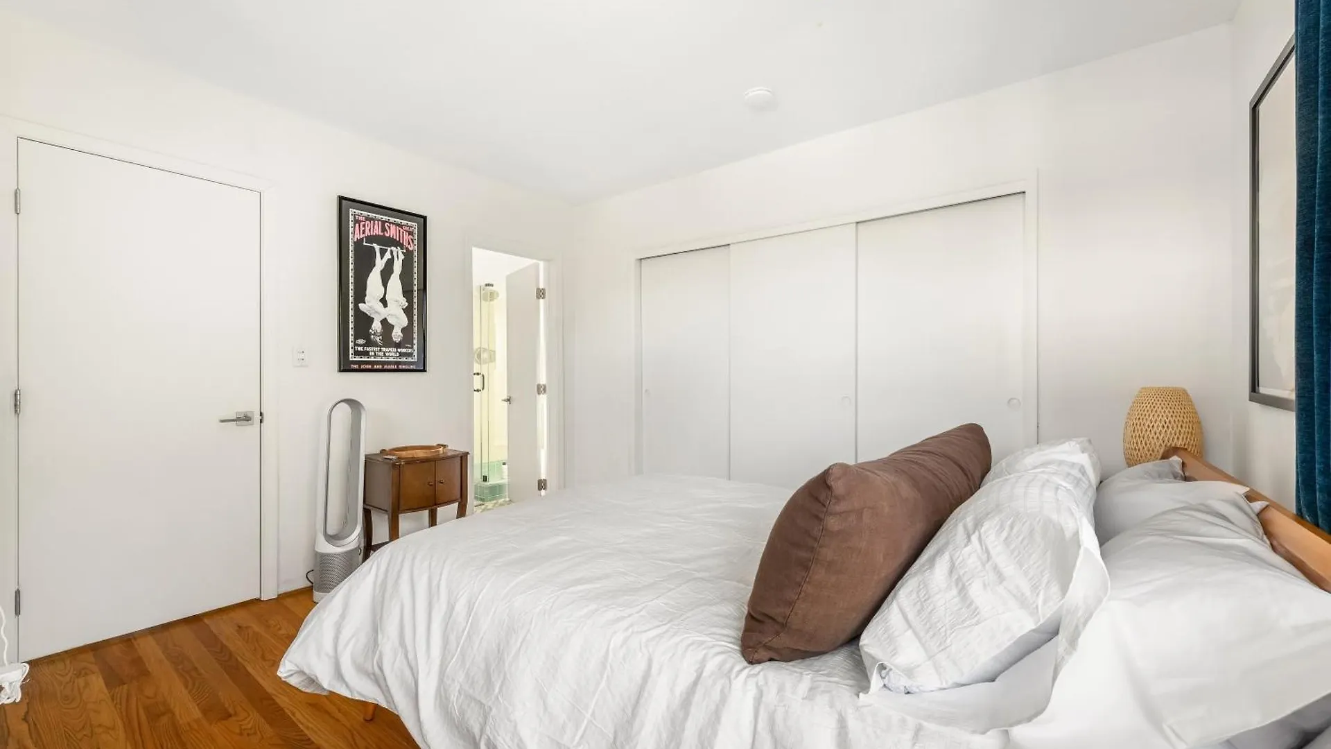 Mid Century Serenity Los Angeles Holiday home