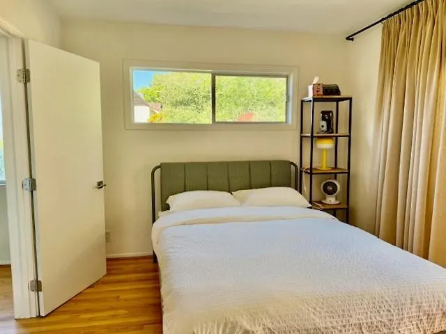 Mid Century Serenity Los Angeles 0*,  United States